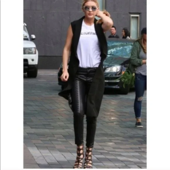 💥HOT ITEM💥Black Lace Up Skinny Leather Pants - Picture 4 of 15